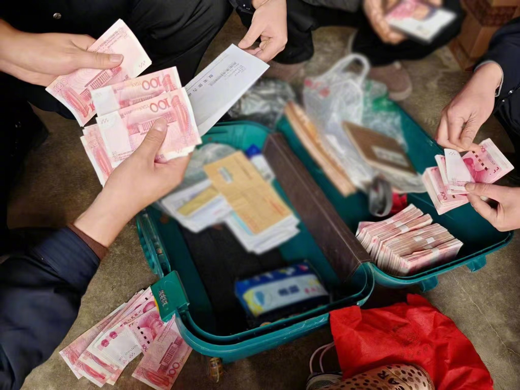 最新带现金几十万能过安检方法分析(最方便真实的安宁携带现金过安检有具体规定吗方法)
