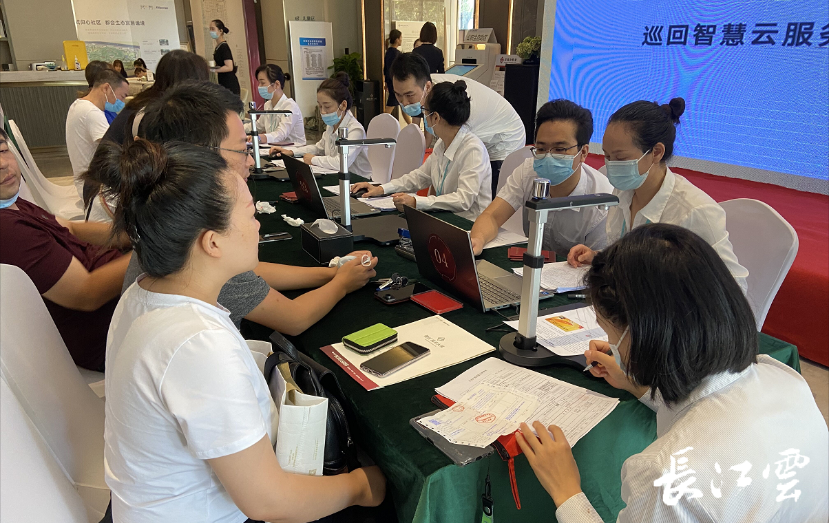 最新公积金24小时咨询电话人工方法分析(最方便真实的安宁公积金热线电话人工服务时间是多少方法)